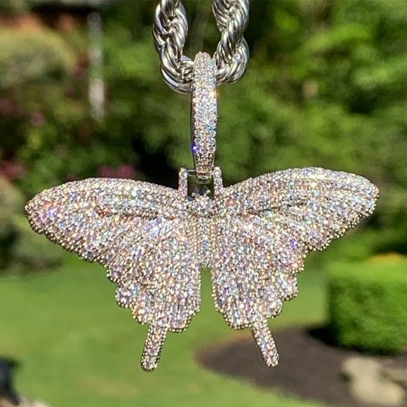 Silver Butterfly Pendant + Rope Chain - Picture 2 of 4